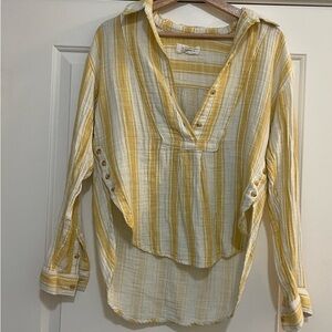 Women’s Yellow and White Striped V-Neck Tunic Top